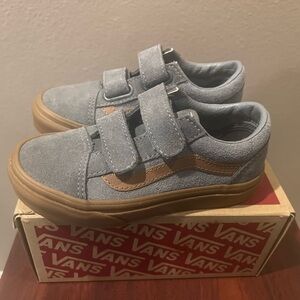 Vans Kids Gray and Tan Shoes Brand New